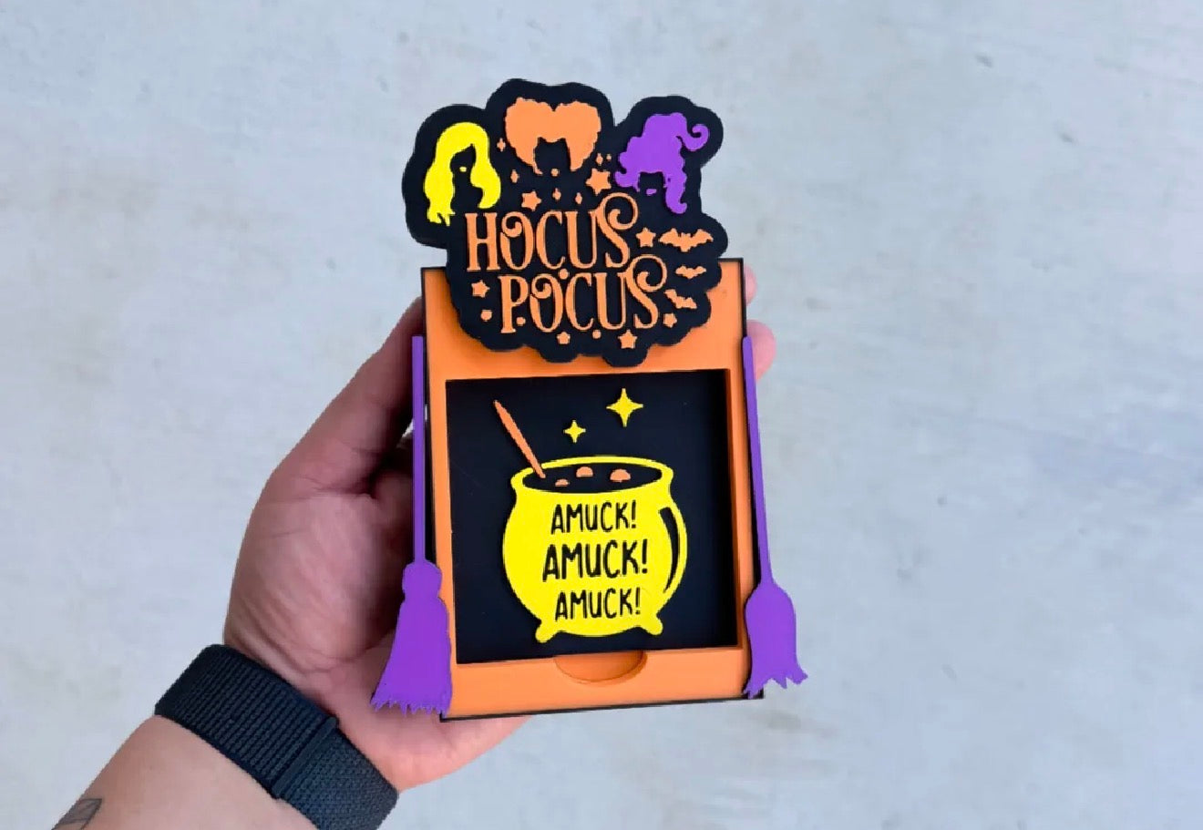 Character Sticky note holder ( Please request character at checkout or message me)